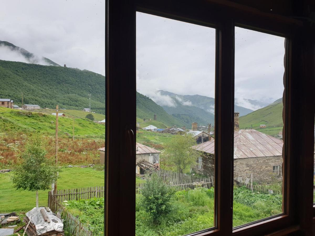 Erasti Guesthouse Ushguli Buitenkant foto