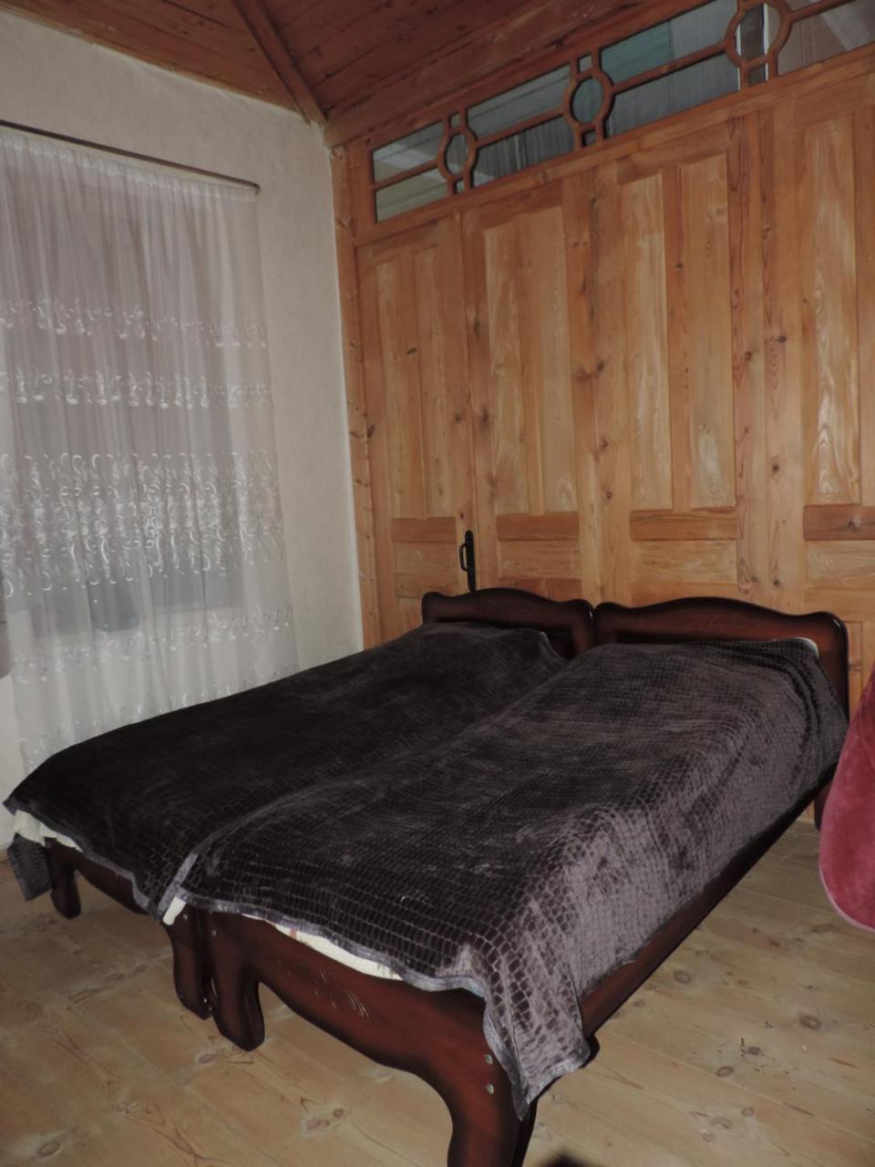 Erasti Guesthouse Ushguli Buitenkant foto
